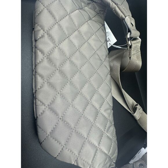 Jessica Moore Taupe Quilted Sling/Fanny Pack New With Tag And Bag. JM-405TP - Picture 9 of 10